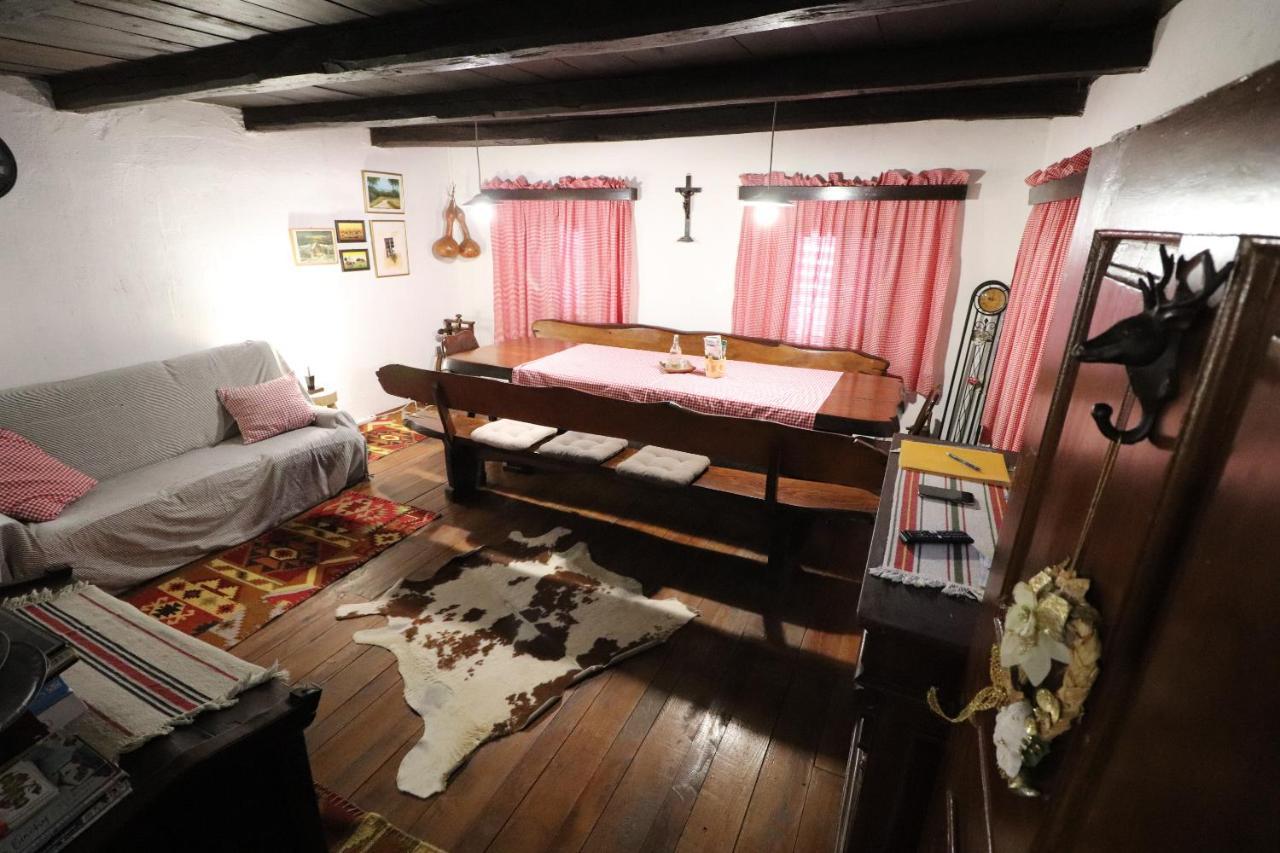 Villa Pepeljuga Kuca Za Odmor Vizovlje 外观 照片